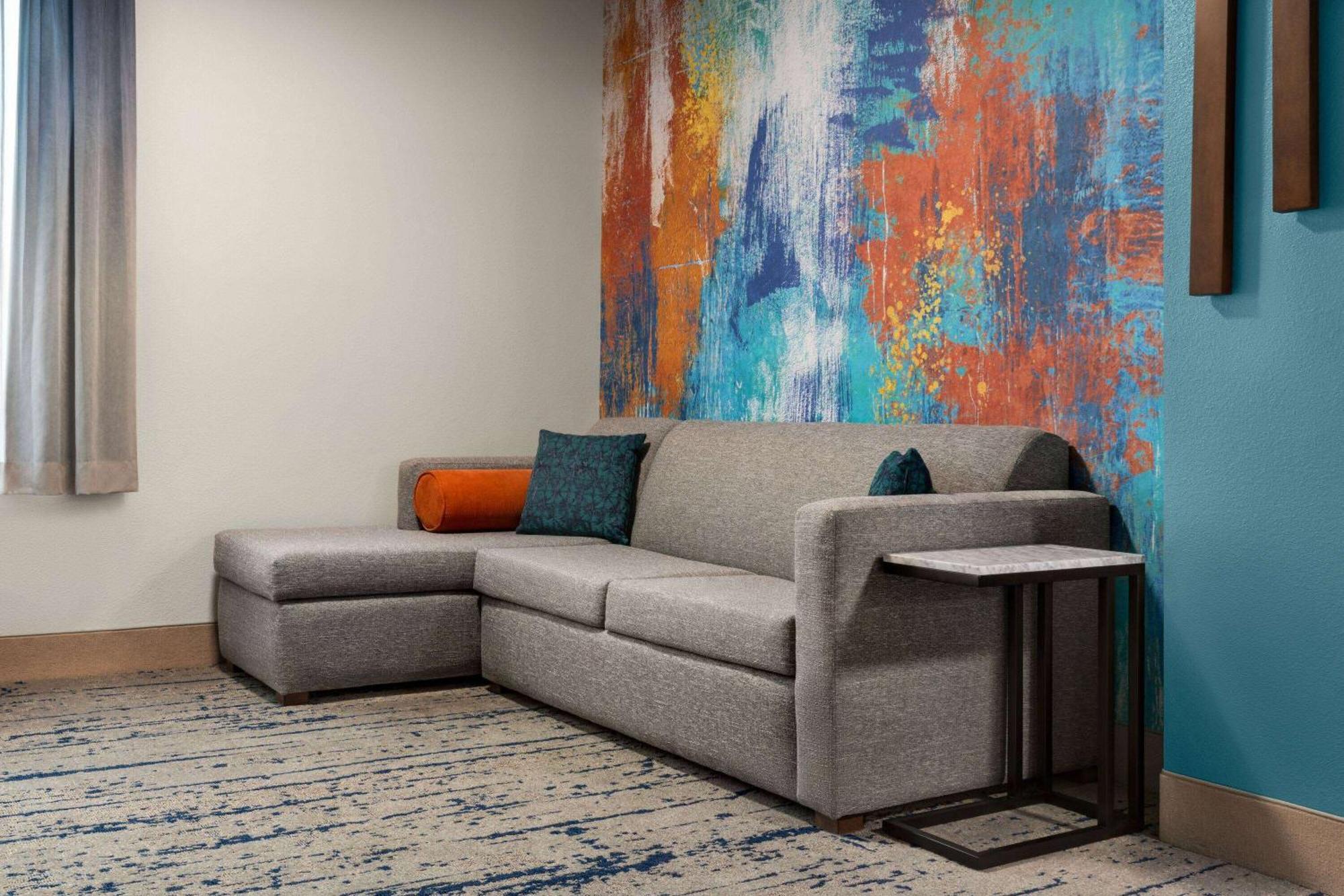 La Quinta Inn & Suites By Wyndham Austin South Extérieur photo